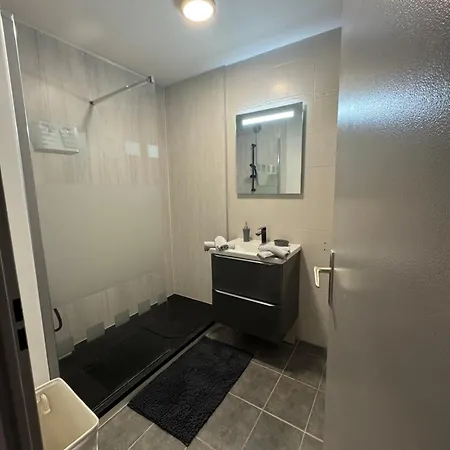 2 Pieces A 2 Pas De La Apartman Cagnes-sur-Mer